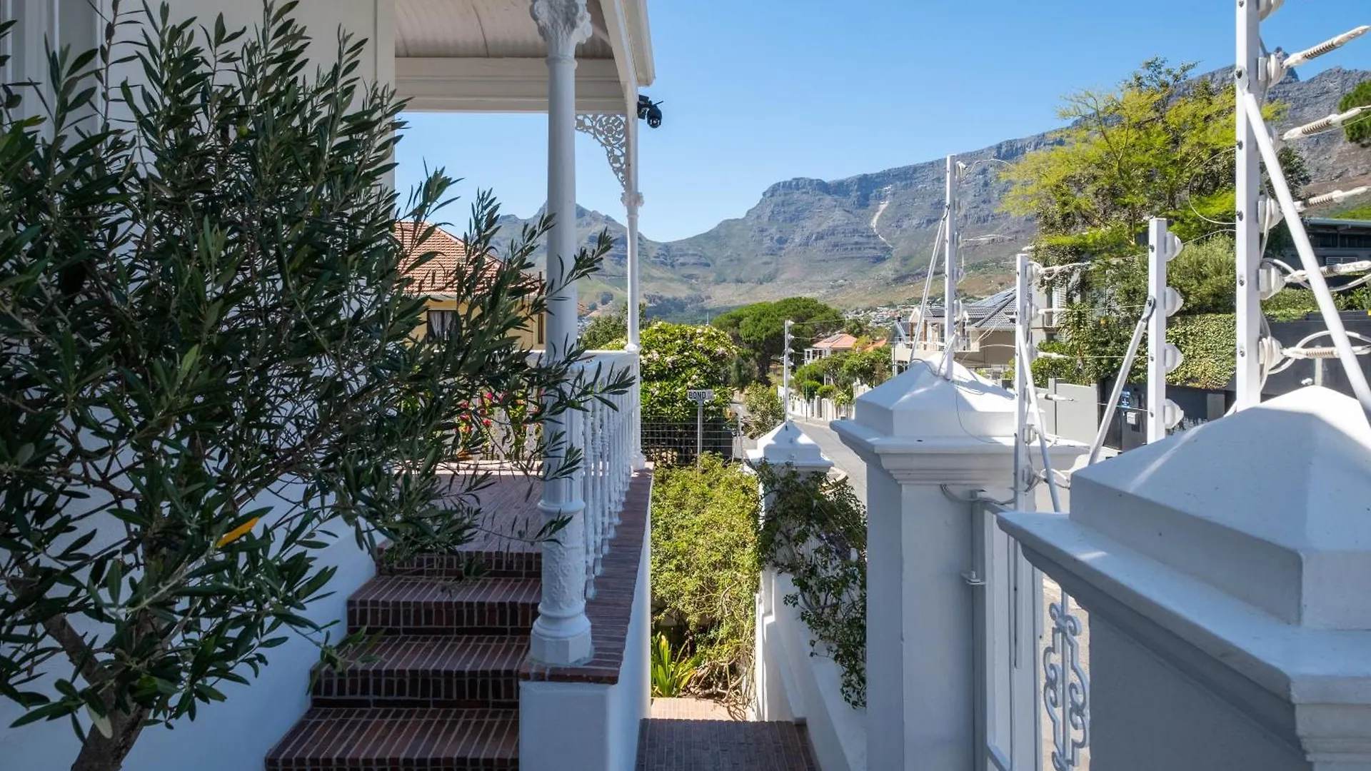 Tamboerskloof Luxury Apartment. Cape Town