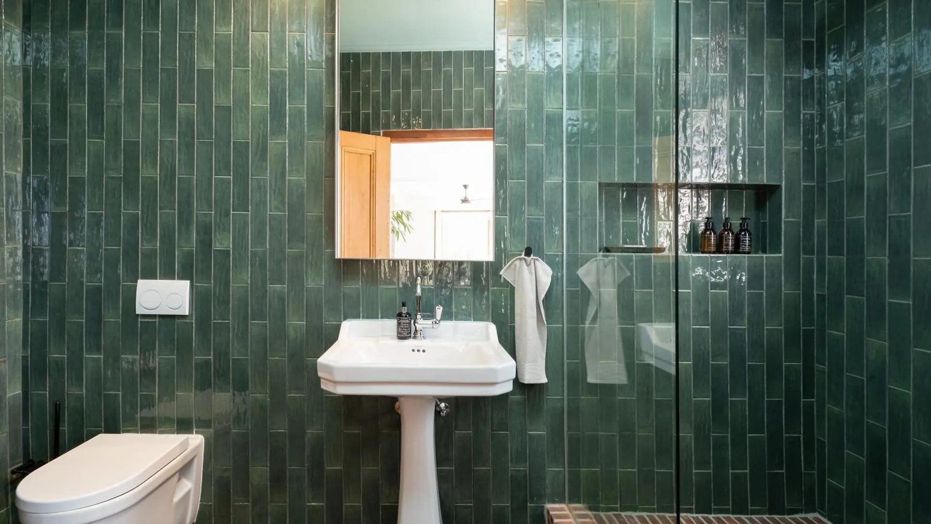 Apartment Tamboerskloof Luxury Apartment. Cape Town