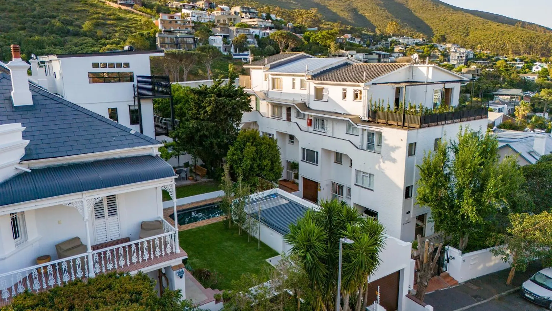 Tamboerskloof Luxury Apartment. Cape Town